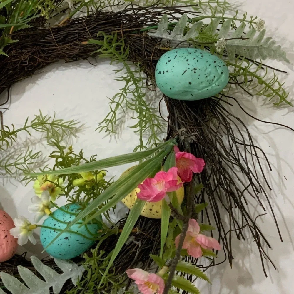 Spring Easter Egg Wreath 22” GrapeVine Stippled Pastel Eggs and Spring Flowers